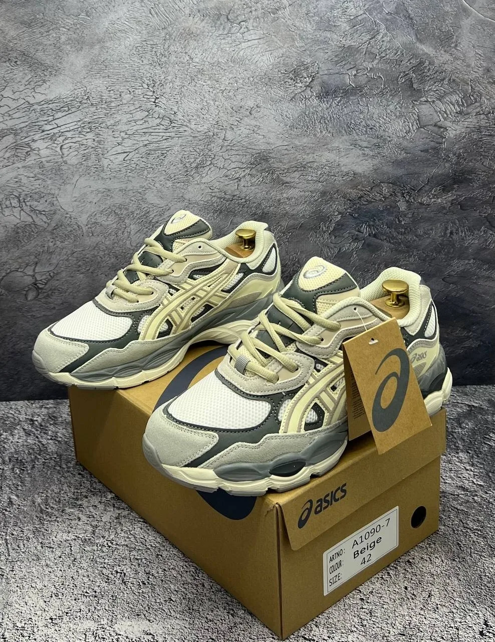Лёгкие кроссовки из текстиля для повседневной носки — фото 2