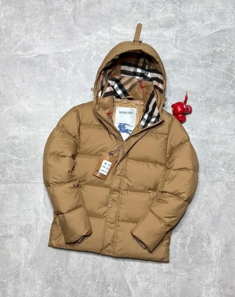 Куртка зимняя BURBERRY — фото 3