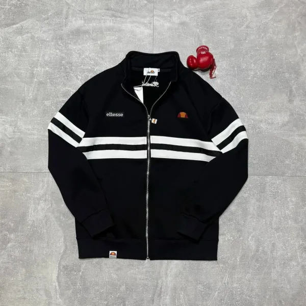 Зимняя кофта Evisu — фото 3