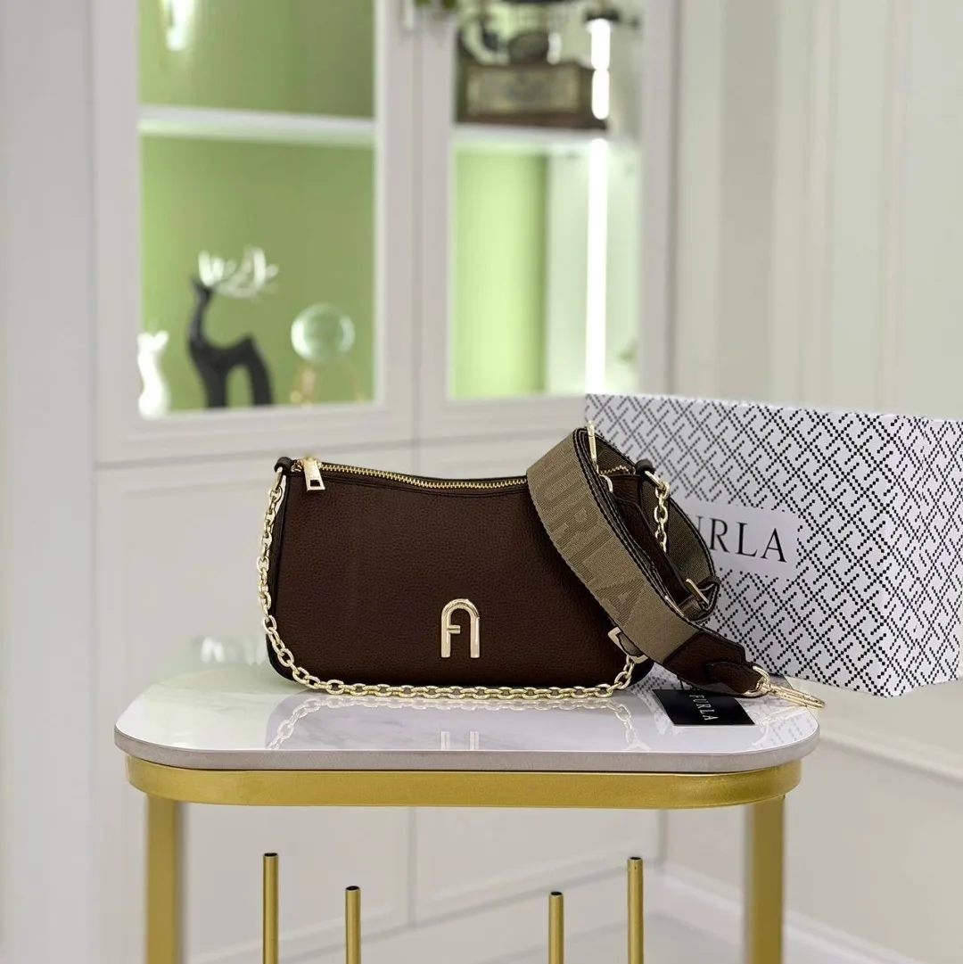 FURLA сумка из натуральной кожи — фото 1