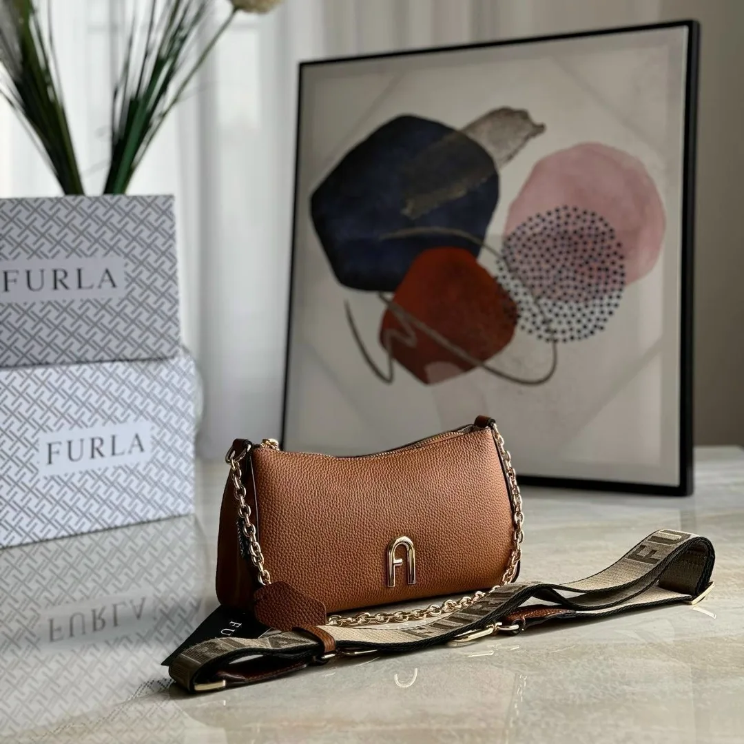 FURLA сумка из натуральной кожи — фото 2