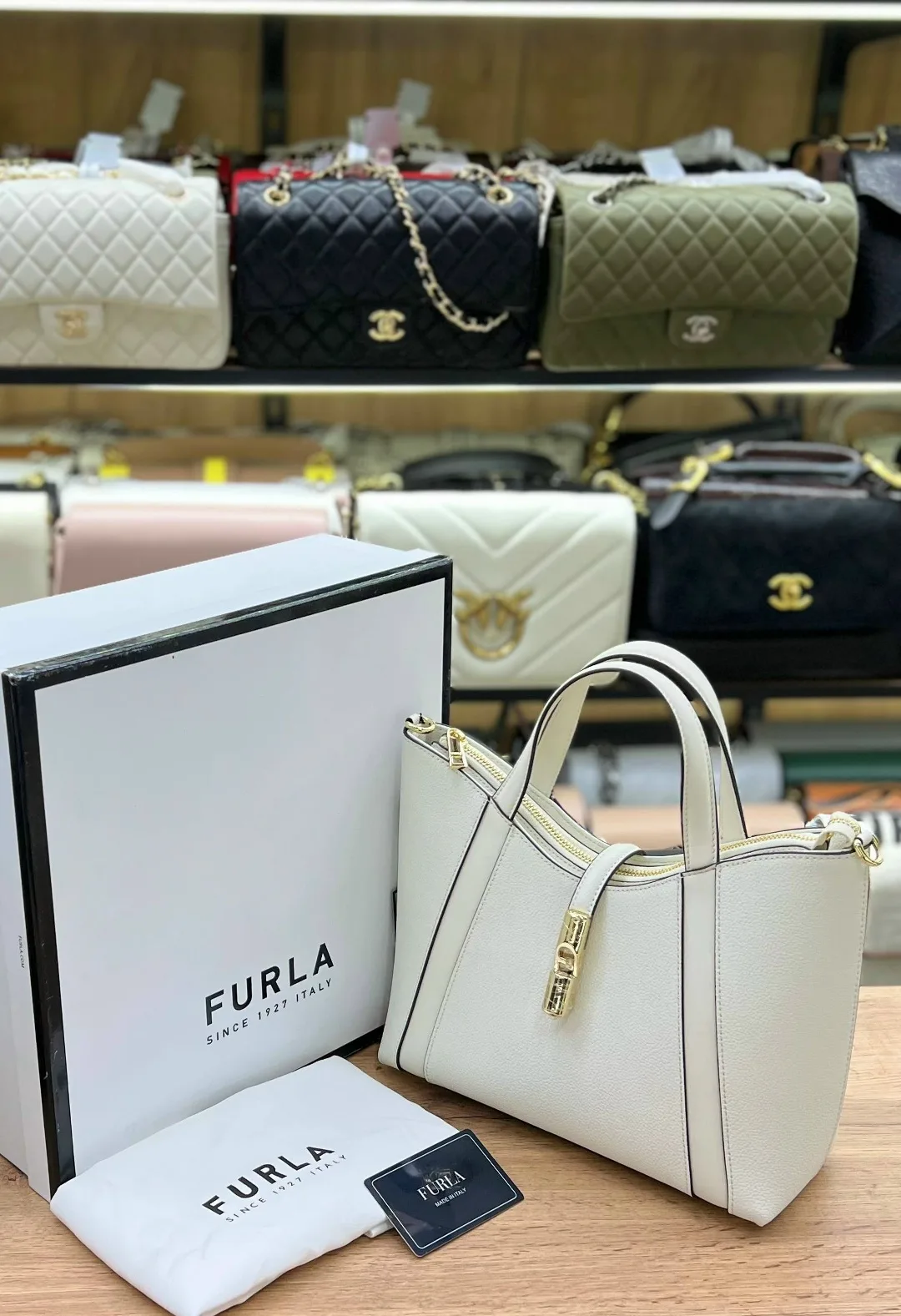 FURLA сумка из натуральной кожи — фото 13