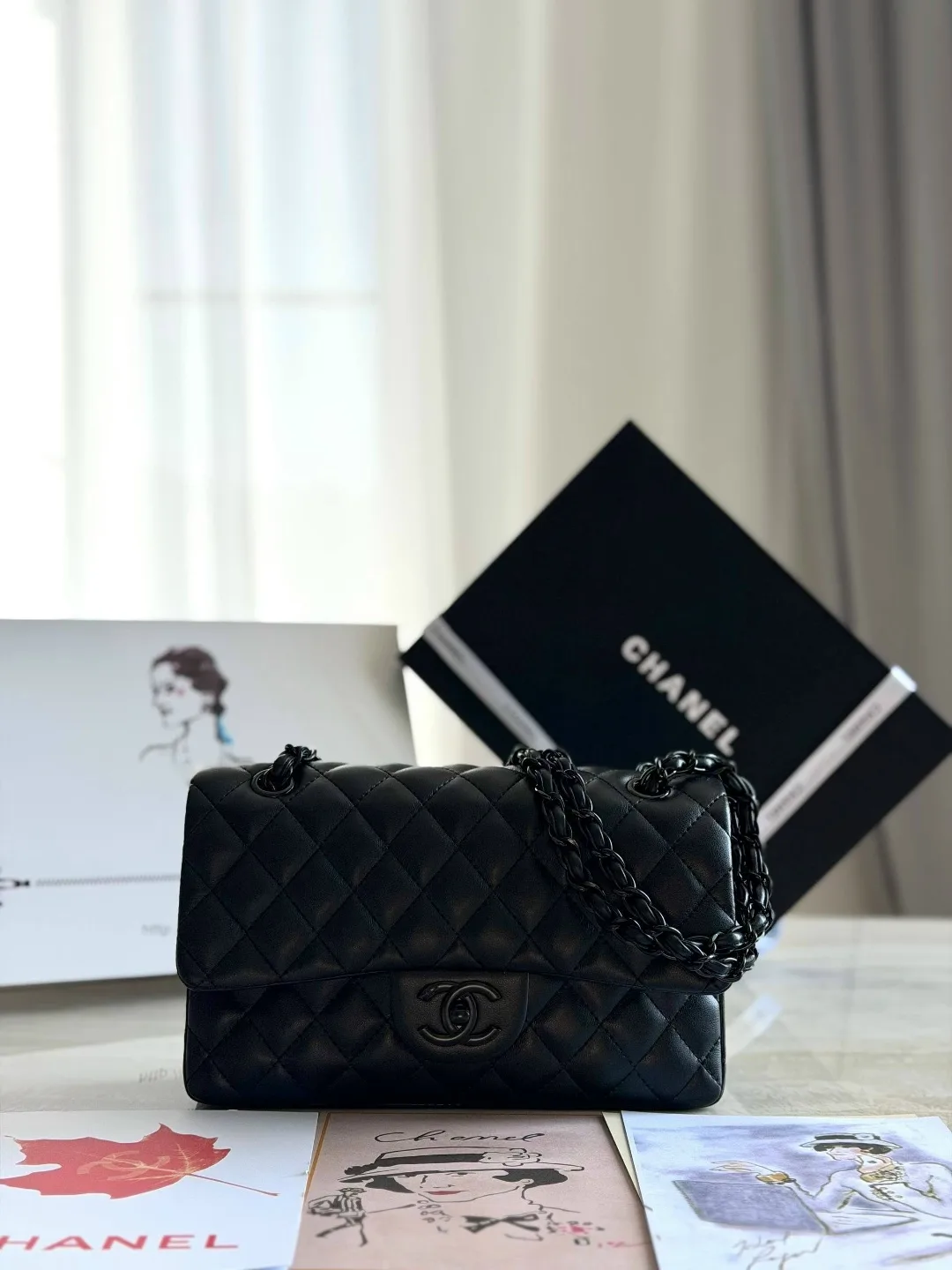 Кожаная сумка CHANEL — фото 2