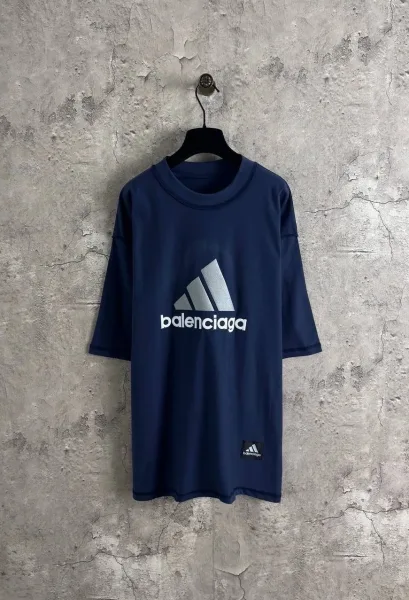 Футболка с совместной символикой BALENCIAGA ADIDAS — фото 8