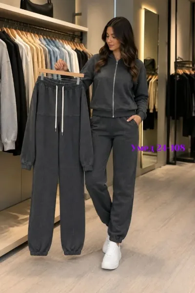Костюм-двойка из мягкого флиса — фото 1