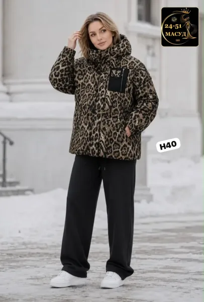 Лёгкая куртка из холлофайбера — фото 6