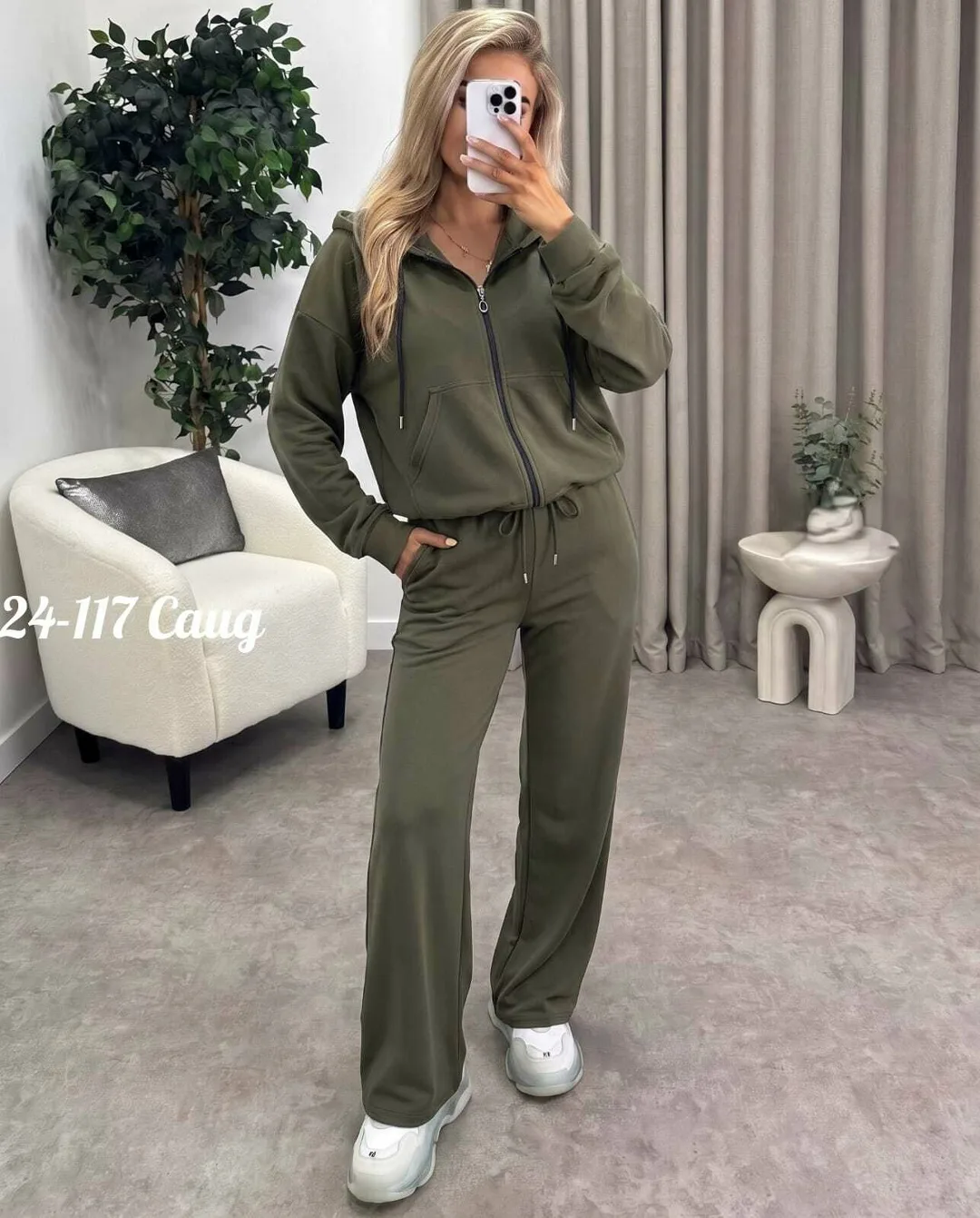 Костюм женский из флиса — фото 1