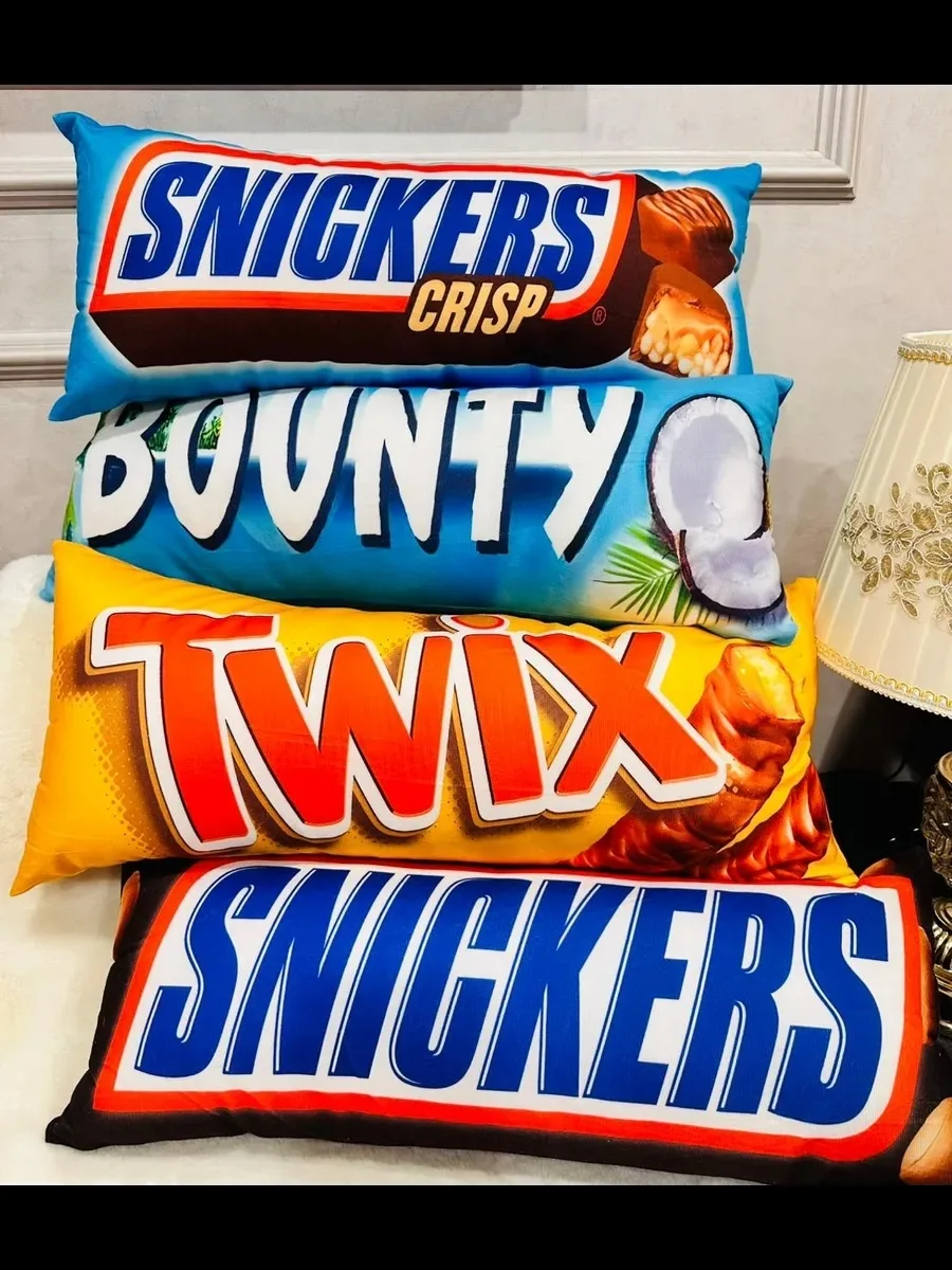 Подушка дакимакура 25х50 см, подушка Snickers — фото 1