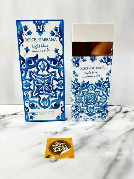 Женские духи Dolce Gabbana Light Blue Summer Vibes — фото 1