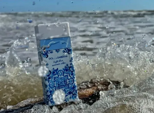 Женские духи Dolce Gabbana Light Blue Summer Vibes — фото 4