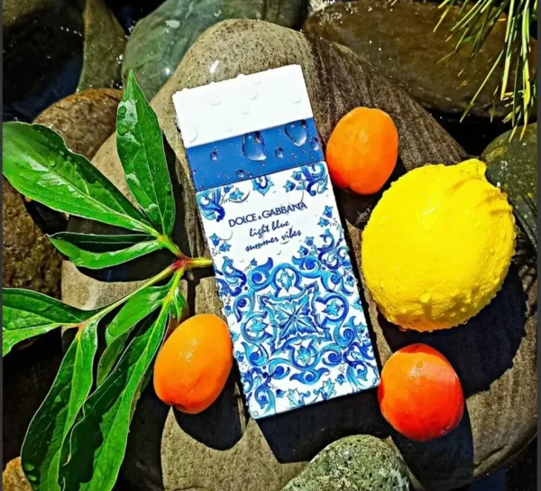 Женские духи Dolce Gabbana Light Blue Summer Vibes — фото 6