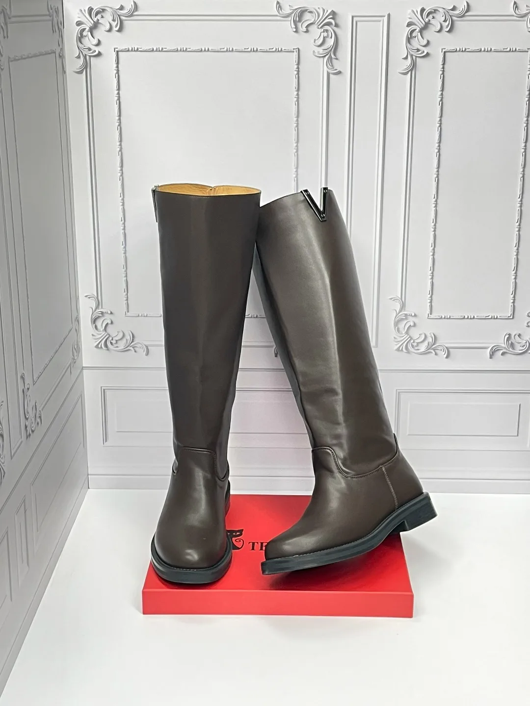 Кроссовки 36–40 — фото 2