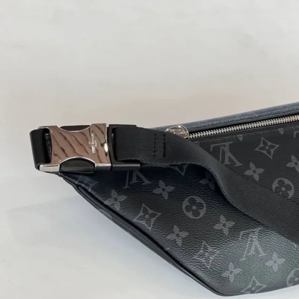 Discovery от Louis Vuitton — поясная сумка Monogram — фото 9