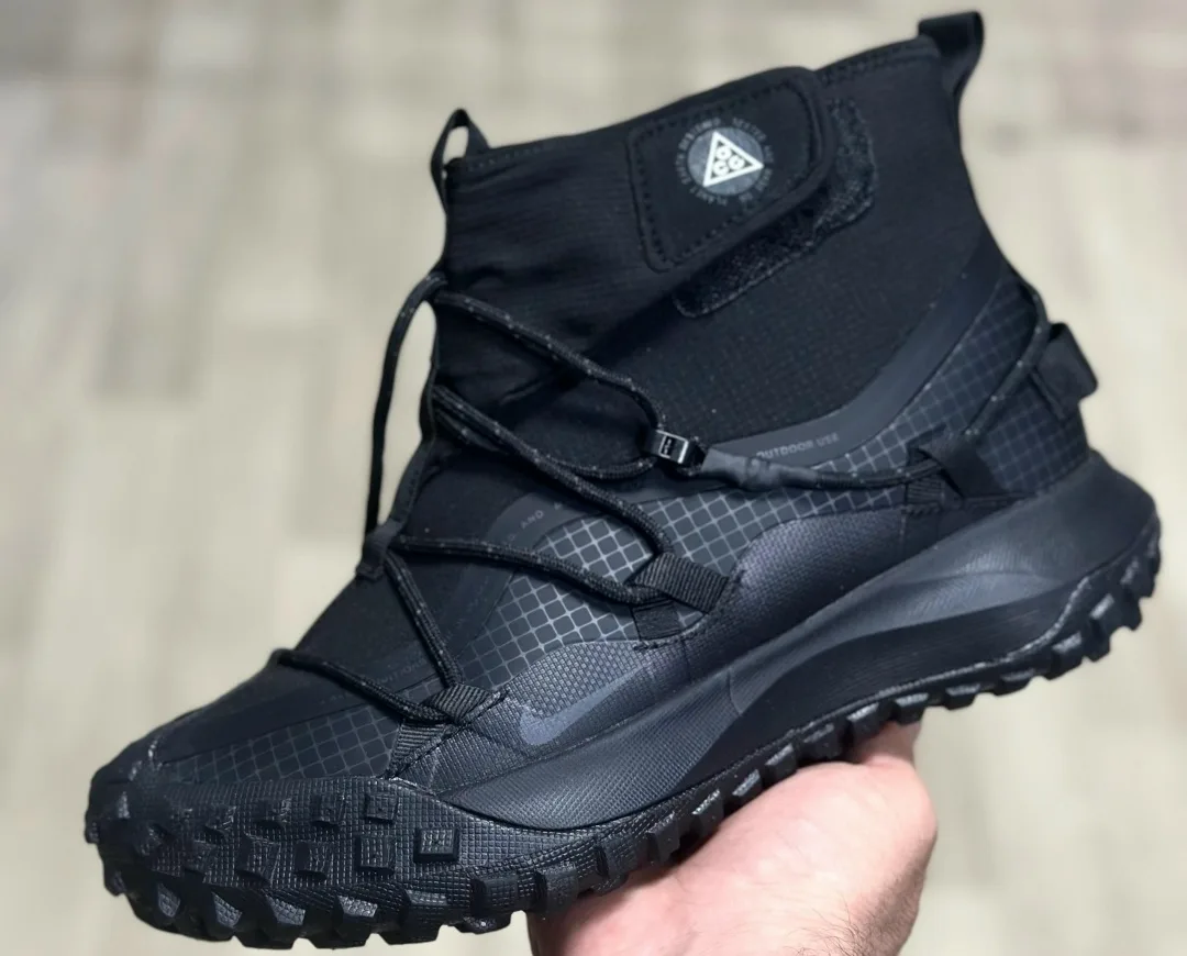 Зимние кроссовки Nike ACG Mountain с меховым внутренним покрытием — фото 2