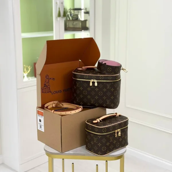 LV Косметичка из натуральной кожи и канвы — фото 3