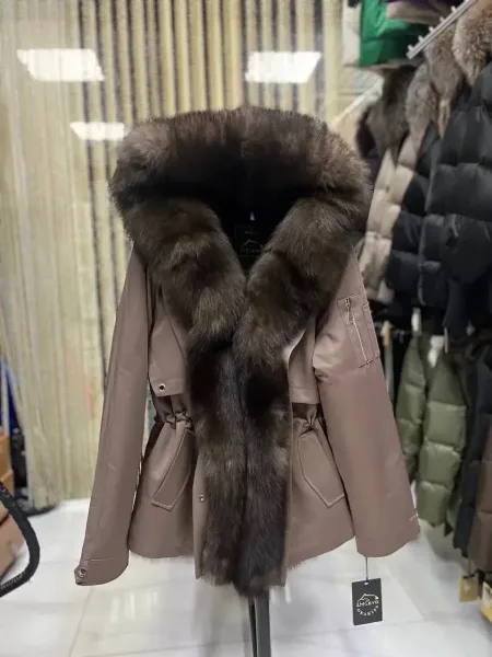 Парка с гусиным пухом