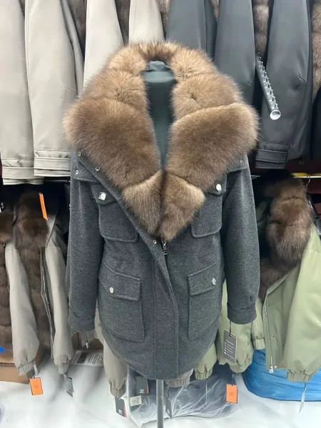Пальто из натурального меха песца — фото 1