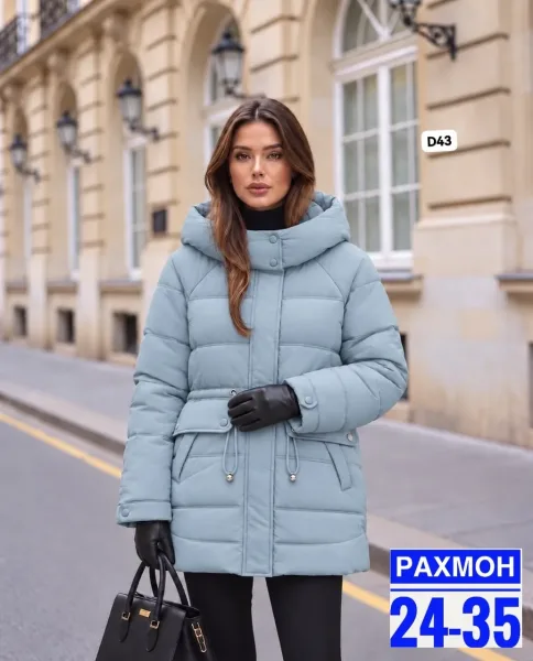 Стёганая куртка в нежном цвете для уютных повседневных образов — фото 1