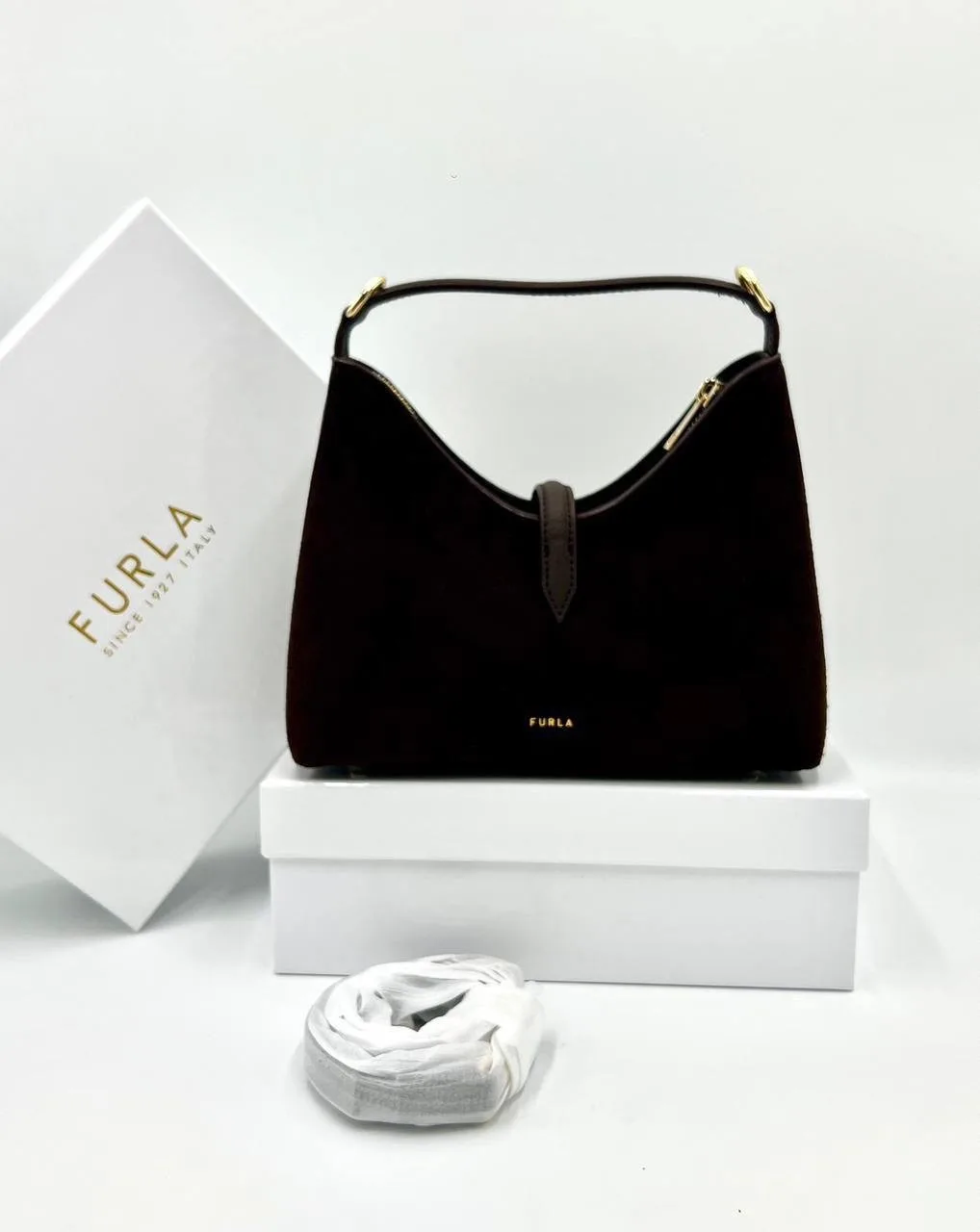 Сумка FURLA из натуральной замши — фото 2