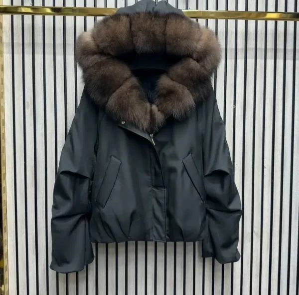 Пальто женское из натурального меха — фото 6