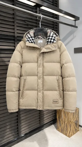 Пуховая куртка BURBERRY мужская — фото 1