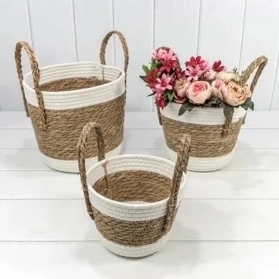Корзина плетёная из камыша с ручками