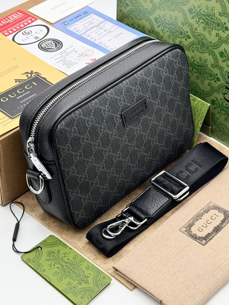 Сумка Gucci через плечо — фото 1