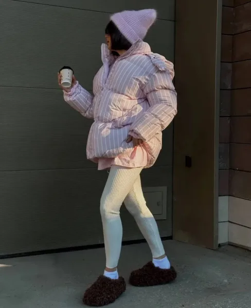 Пуховик зимний съемный капюшон полосатый — фото 2