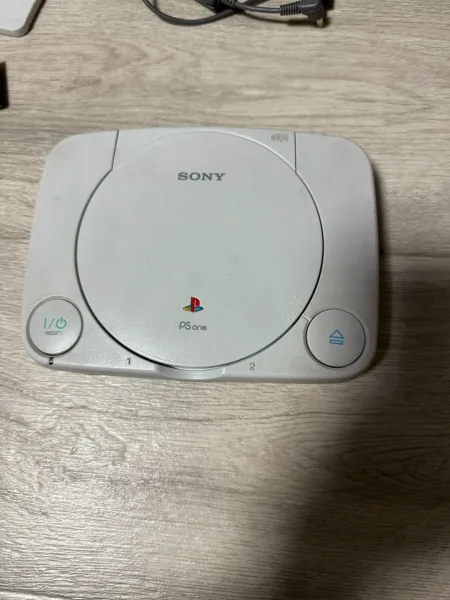 Sony Playstation В комплект входит — фото 1