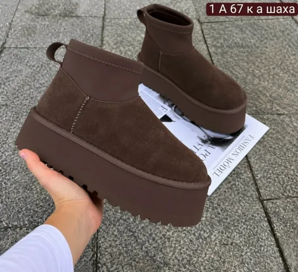Женские угги из натурального меха — фото 9