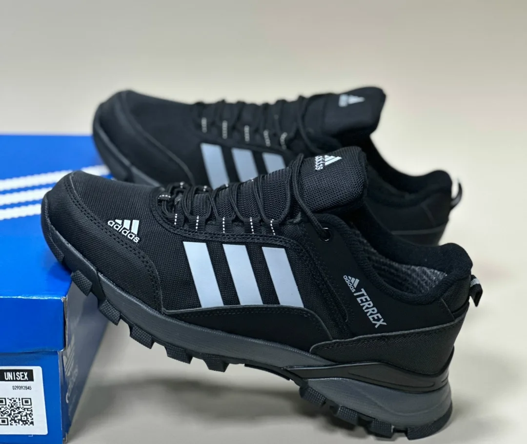 Кроссовки Adidas Terrex термо на зиму — фото 1