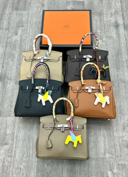 Сумка из натуральной кожи HERMES — фото 10