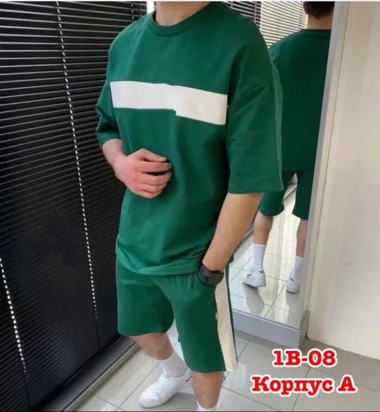 В наличий костюм мужской футболки оверсай и шорты — фото 1