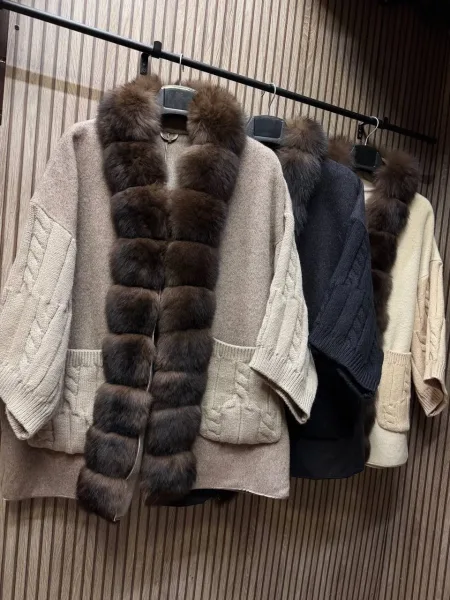 Кардиган с меховой отделкой песца — фото 3