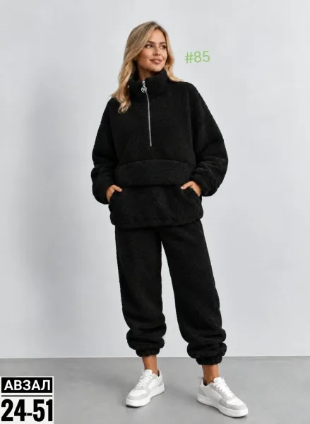 Мягкий, тёплый и невероятно уютный костюм Oversize идеальный вариант для прохладной осени и зимы — фото 3