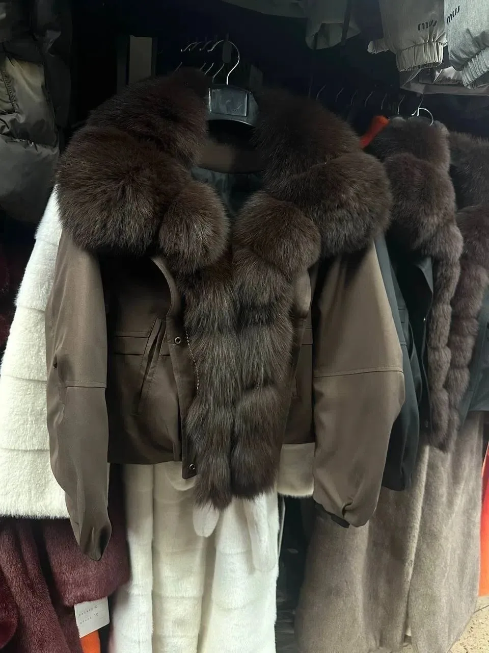 Бомбер съемным натуральным мехом песца — фото 2
