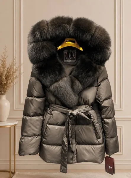 Пуховик с натуральным мехом песца — фото 7