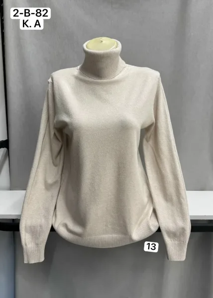 Водолазка женская из смесового трикотажа — фото 9