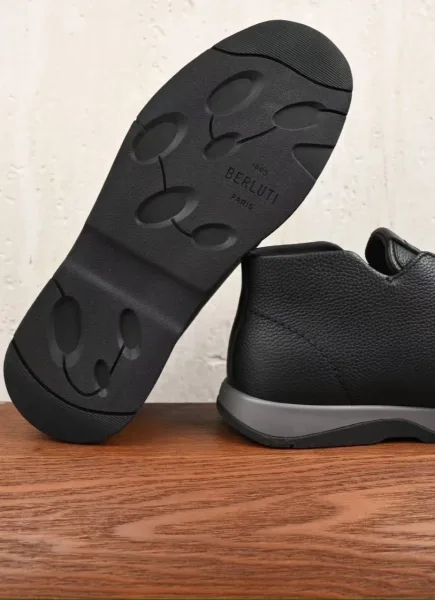 Berluti Échappée слипоны из чёрной зернистой кожи — фото 5