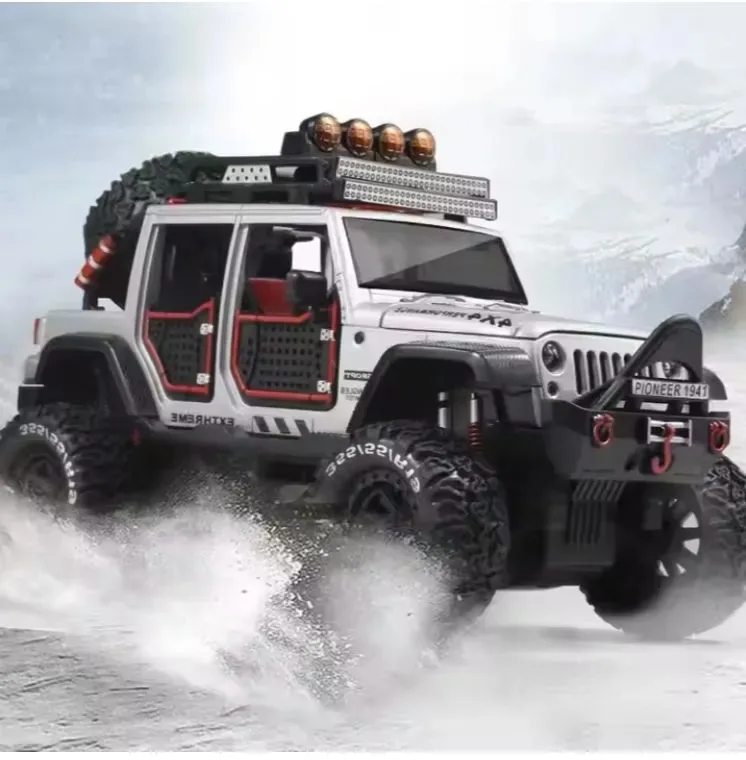 Детская машинка 1 24 модель внедорожника JEEP WRANGLER Звуковые и световые эффекты / игрушки для детей подарок Джип — фото 2
