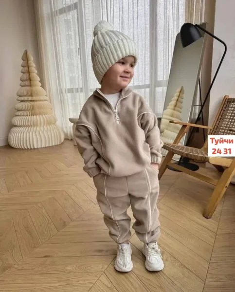 Костюм для мальчика из двухстороннего флиса — фото 1