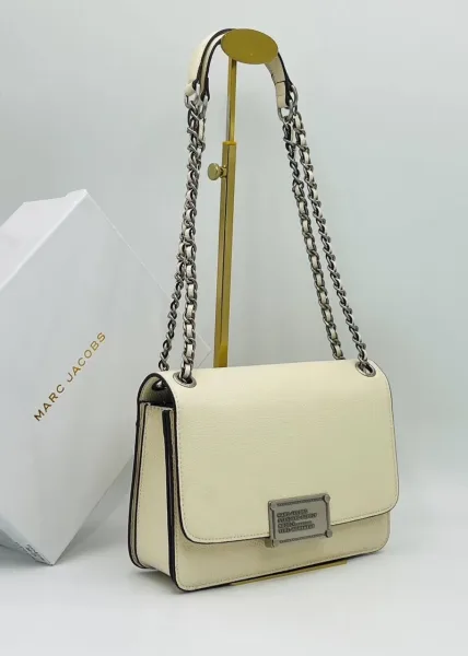 Кожаная сумка марки MARC JACOBS — фото 1