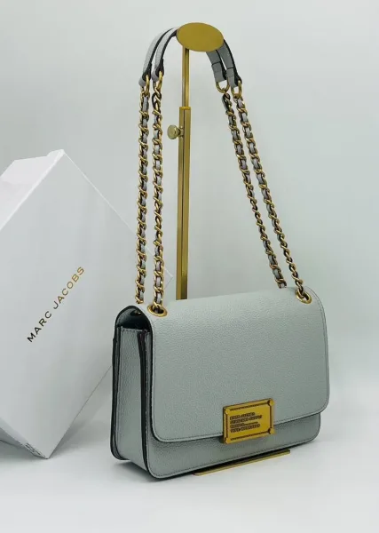 Кожаная сумка марки MARC JACOBS — фото 6