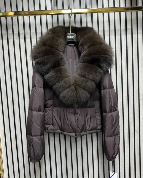 Куртка с мехом песьц — фото 11