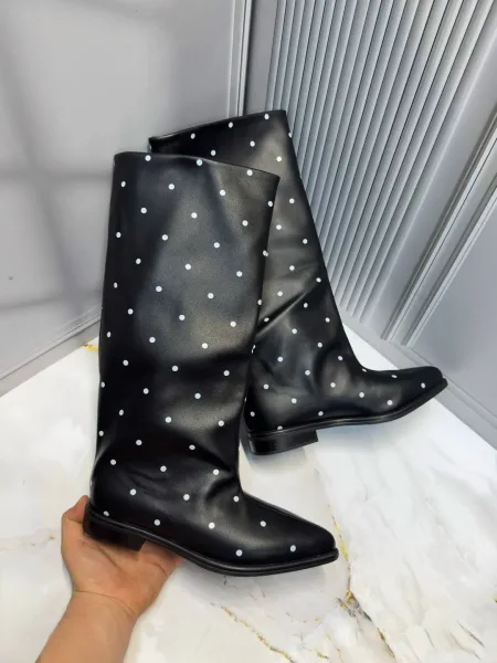 Женские сапоги — фото 6