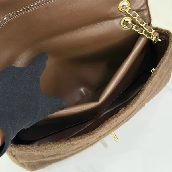 CHANEL сумка из натуральной кожи — фото 7