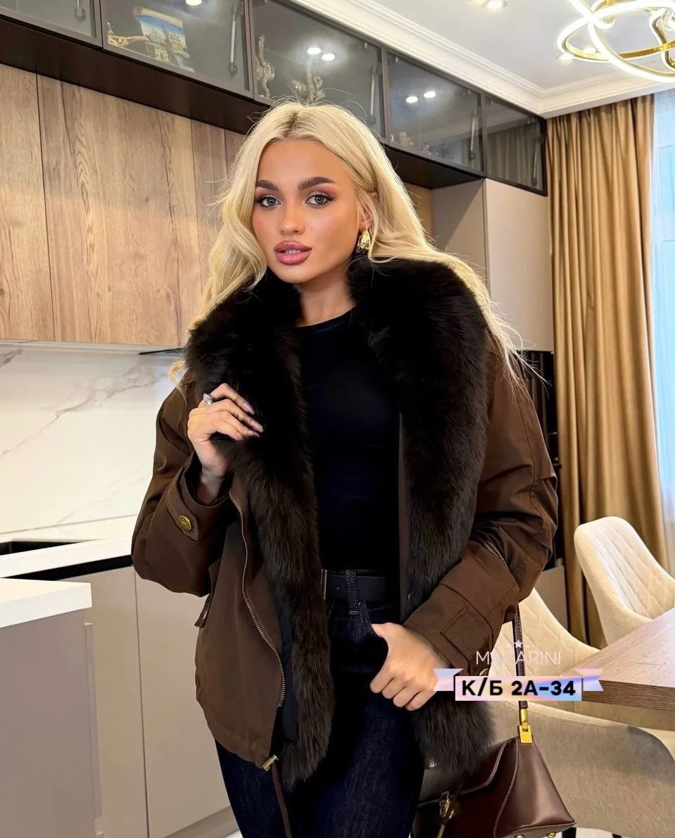 Пуховик женский с натуральным мехом песца — фото 1