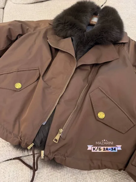 Пуховик женский с натуральным мехом песца — фото 3