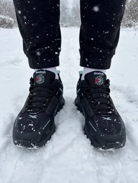 Кроссовки зима мех Reebok — фото 12