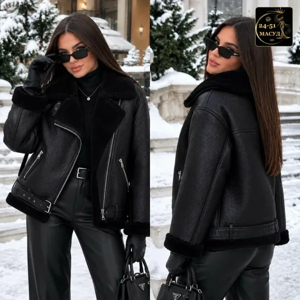 Чёрная куртка-дублёнка с меховым воротником — фото 1